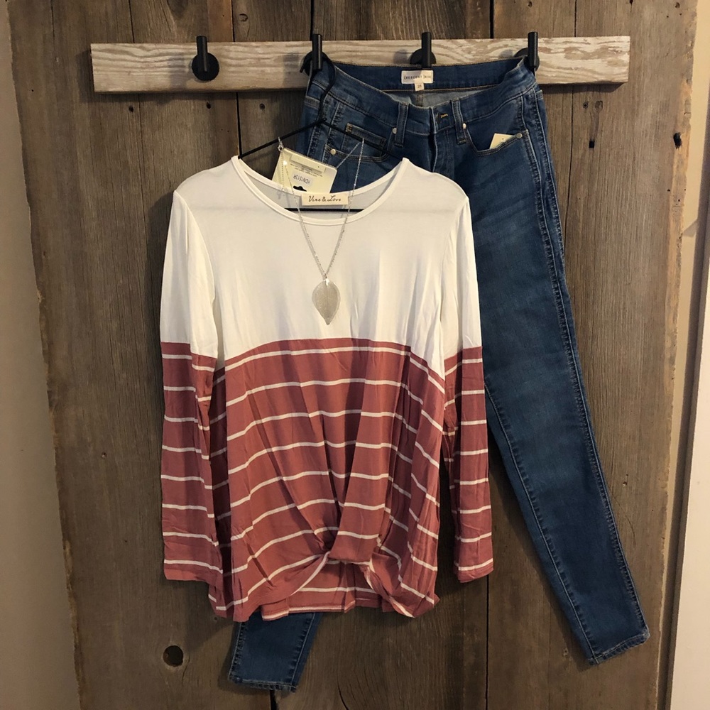 Vine & Love Pink Striped Twist Front Tee S M L - Picture 1 of 11